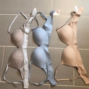 Victorias Secret “Pink” bras